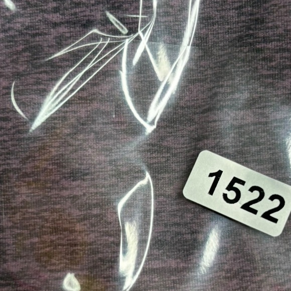 Bombshell Sportswear Reversible Long Tank Bra in Lilac/Orchid - Picture 11 of 11